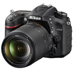 Фотоаппарат Nikon D7200 Kit AF-S DX NIKKOR 18-140mm 1:3.5-5.6 G ED VR